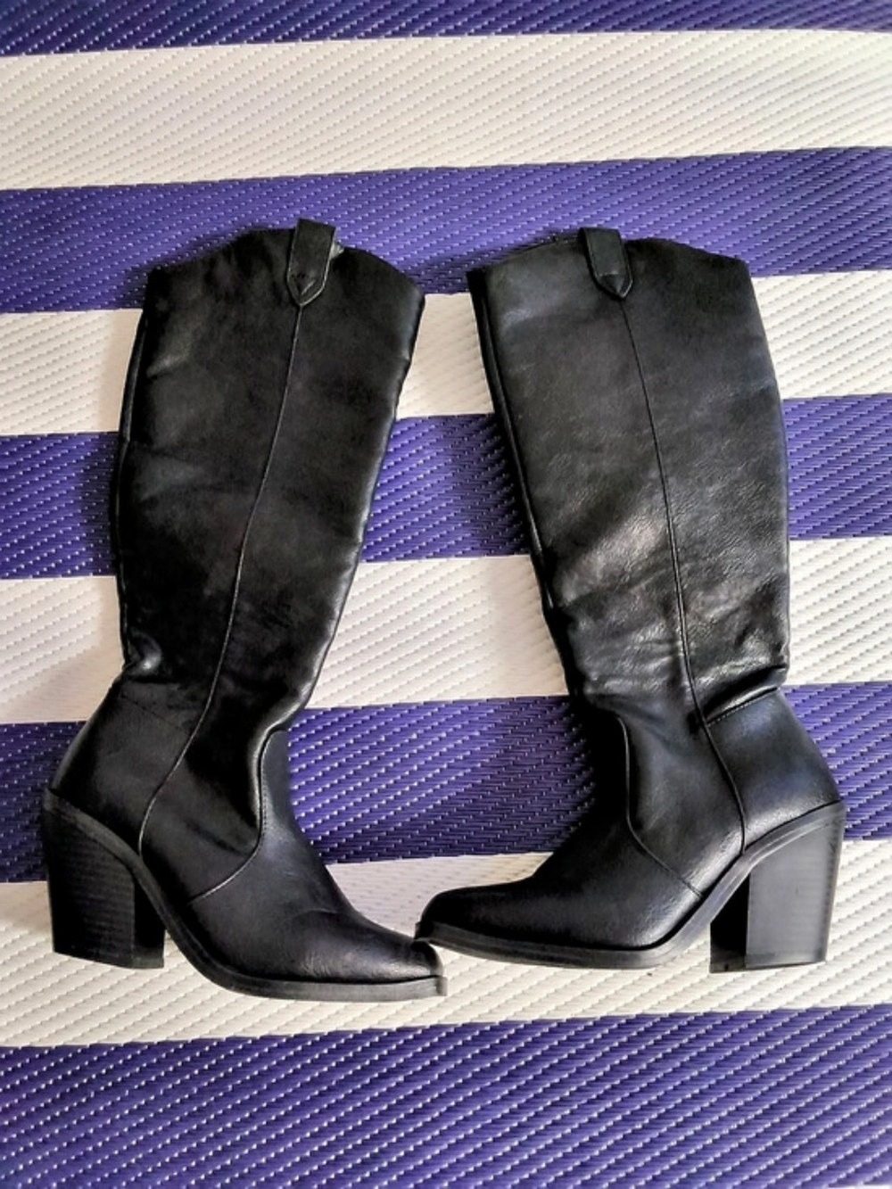 Black Heeled Boots